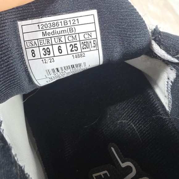 Brooks Revel 6 Womens Running Shoes White Black Grey 1203861B121 Size 8 B - Picture 8 of 8